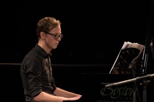 Dominik (Piano, Keyboards)